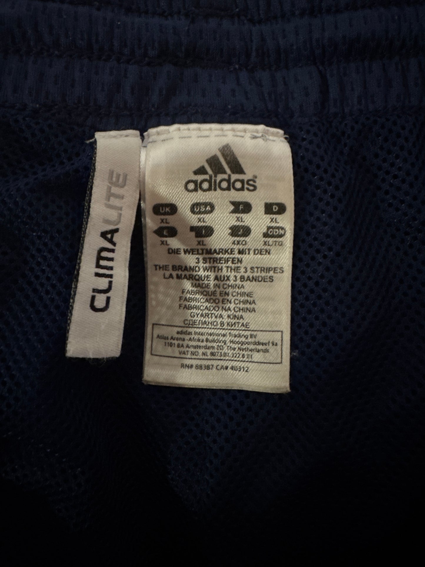 Adidas Trackpant (XL)